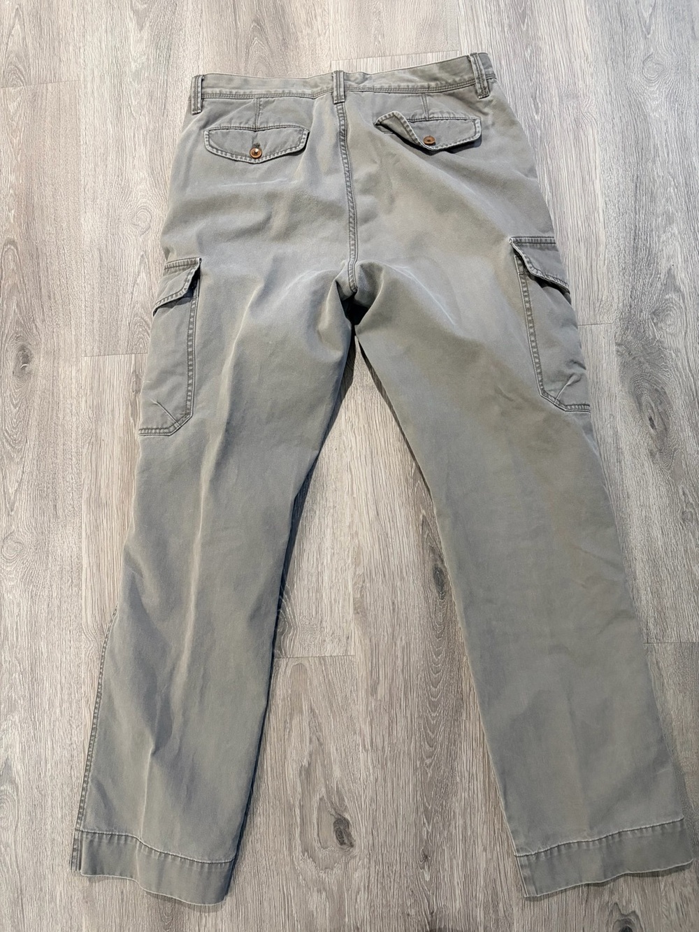 Men's Banana Republic Cargo Pants in Brown - Casual Utility Style - Picture 2 of 4